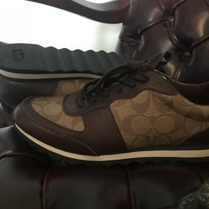 New coach shoes. Size 9